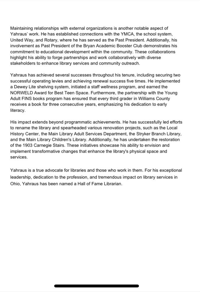 Jeff Yahraus receives Hall of Fame Librarian award